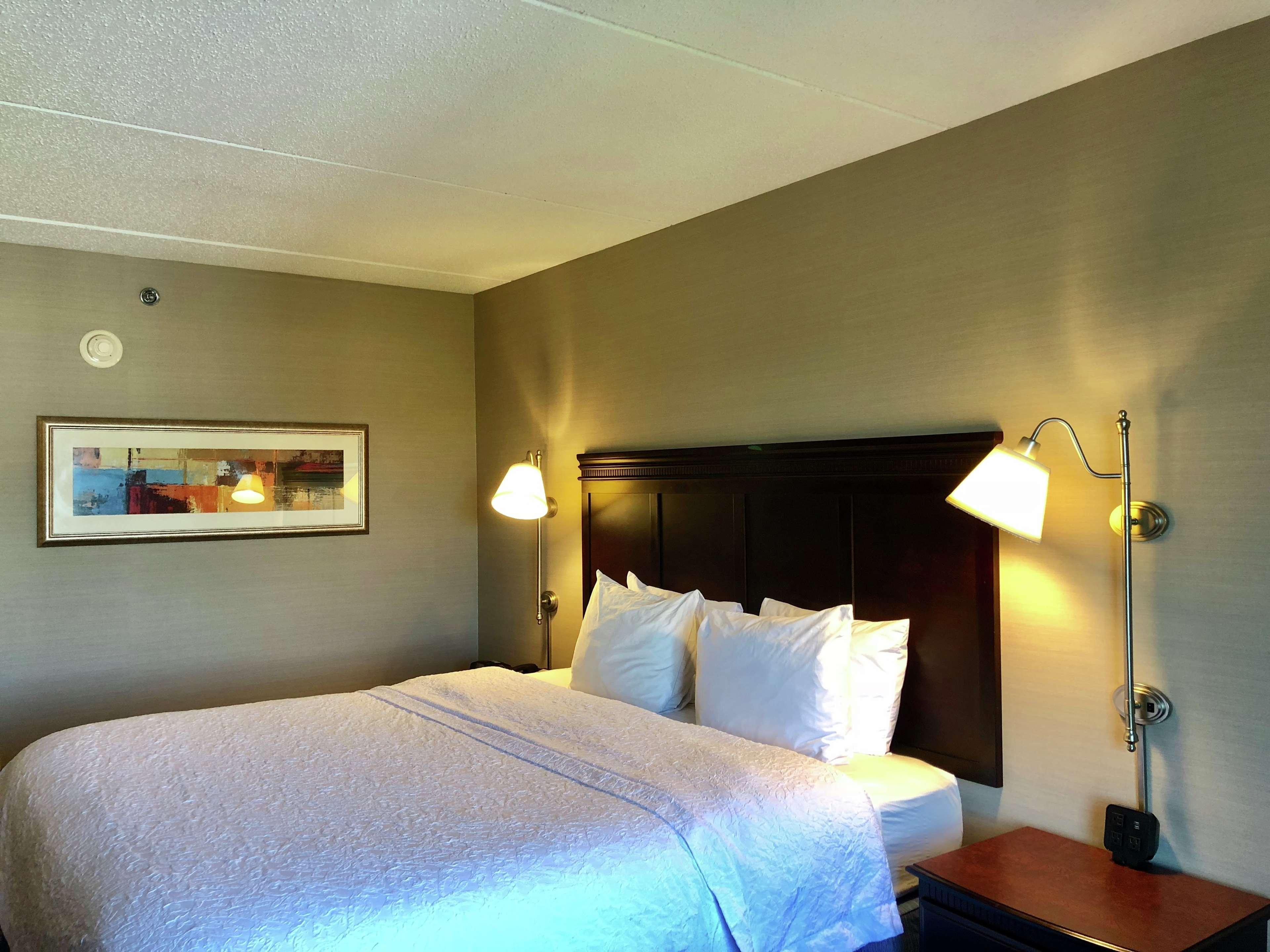 Hampton Inn Syracuse Clay Liverpool Extérieur photo