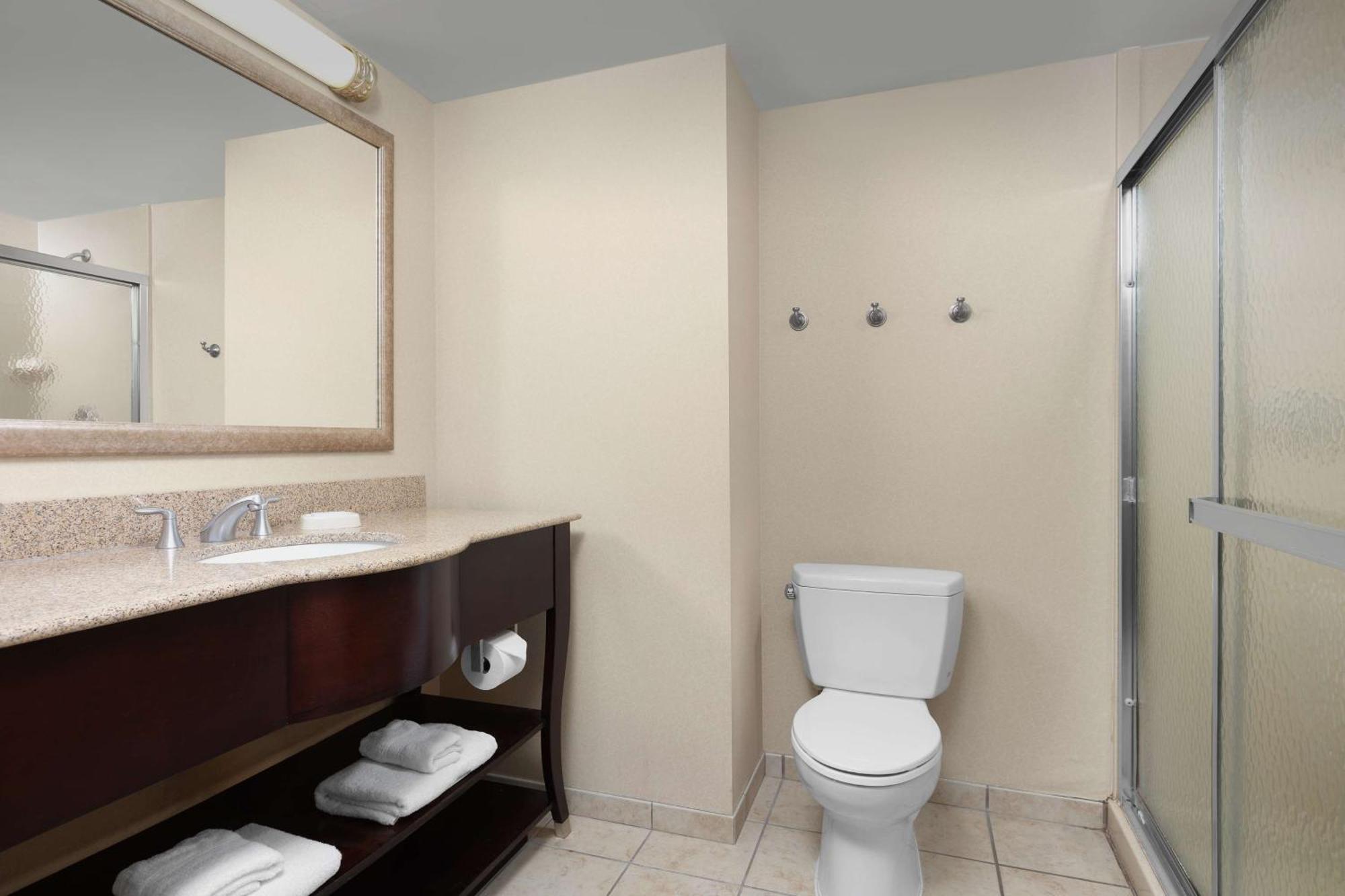 Hampton Inn Syracuse Clay Liverpool Extérieur photo