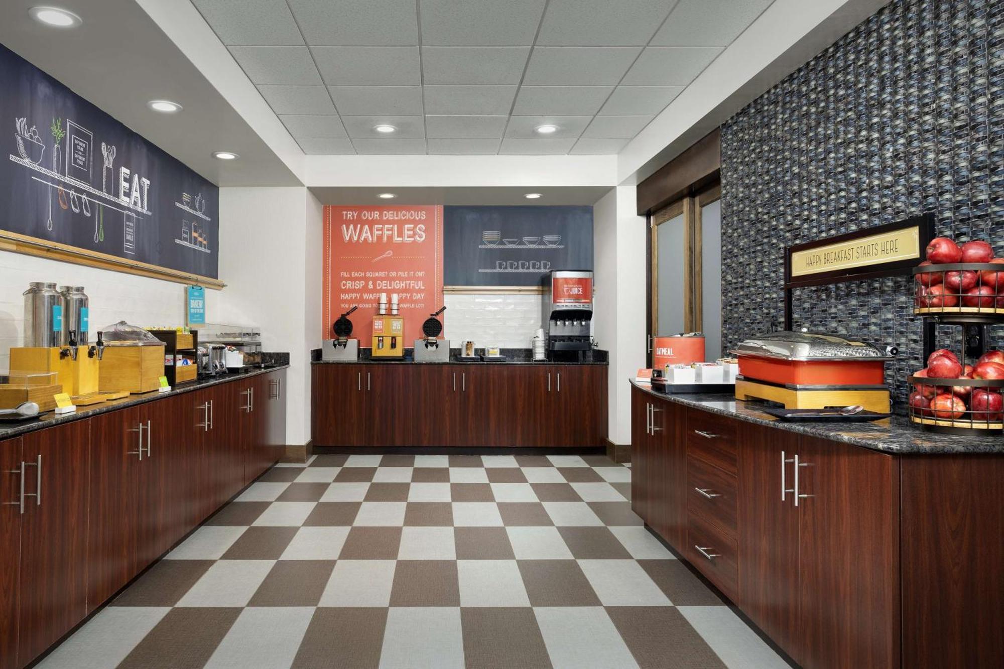 Hampton Inn Syracuse Clay Liverpool Extérieur photo