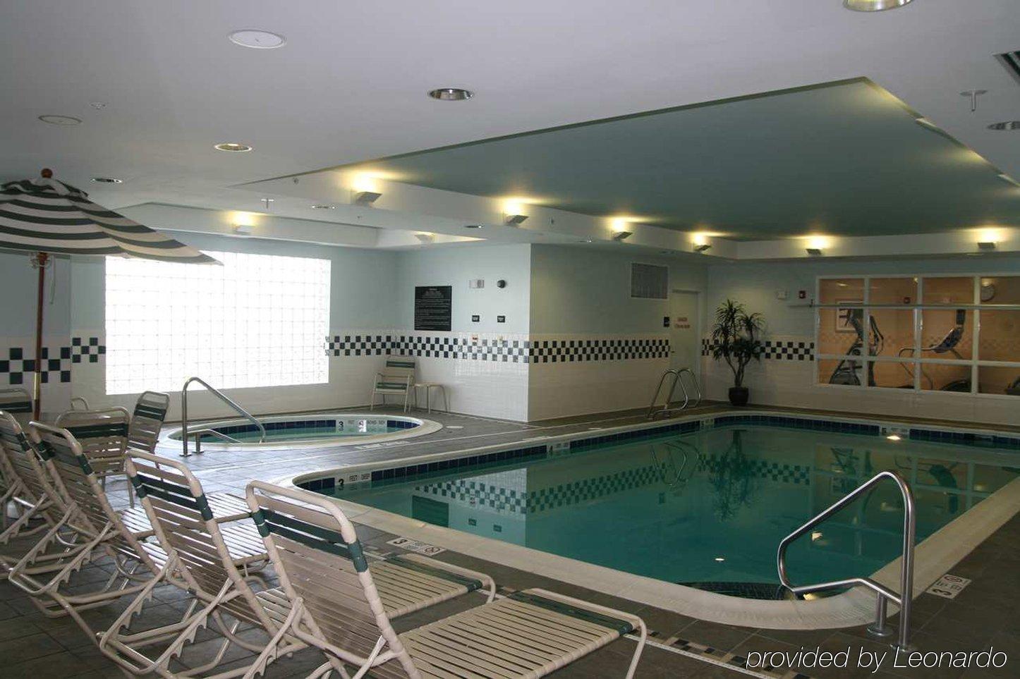 Hampton Inn Syracuse Clay Liverpool Extérieur photo